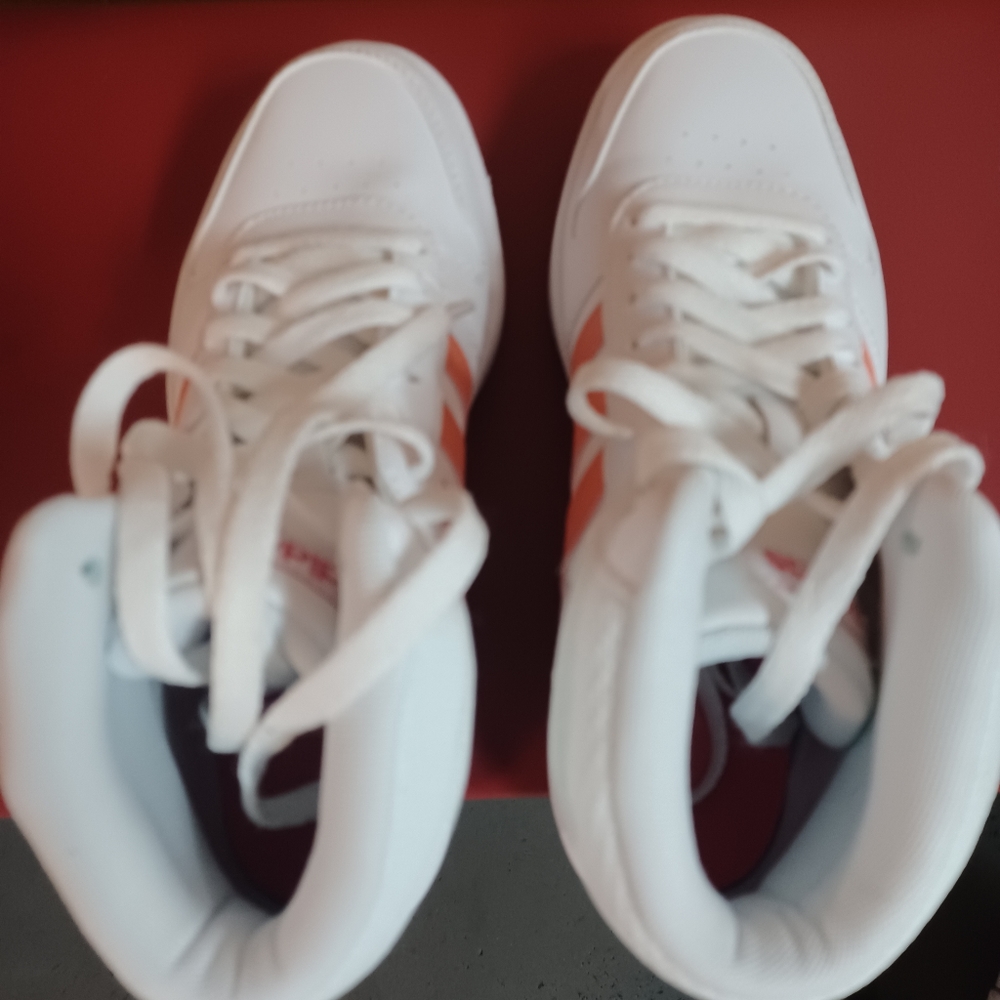 Big girls basketball shoes